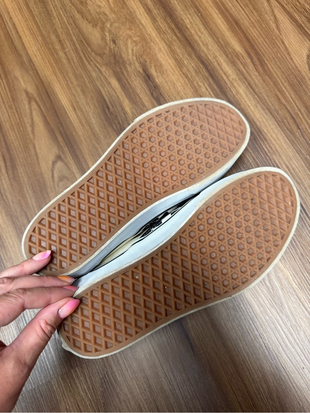 Vans Slip-On Checkerboard Canvas Sneakers - Black & White Platform Size 9.5 Wome - Picture 3 of 4